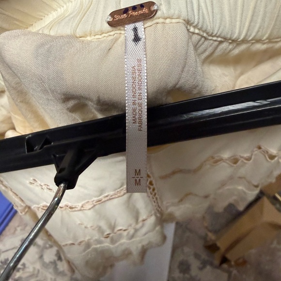 NWOT Free People Bali Embroidered Eyelet Atlas Skirt- Pearled Ivory - Picture 11 of 11